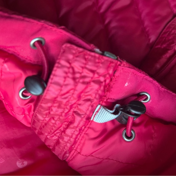 Marmot Women’s Pink 800 Fill XS Puffer Vest - Picture 13 of 15